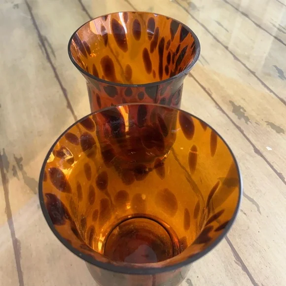 Source Unknown Tortoiseshell Glass vases or candleholders 7 inches tall pair - Picture 6 of 10